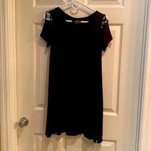 Black medium Lulu’s Tshirt dress